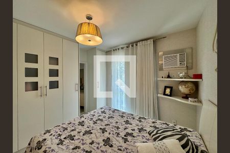 Apartamento à venda com 220m², 4 quartos e 3 vagasSuíte 2 