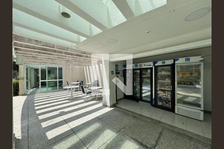 Apartamento à venda com 220m², 4 quartos e 3 vagasÁrea comum