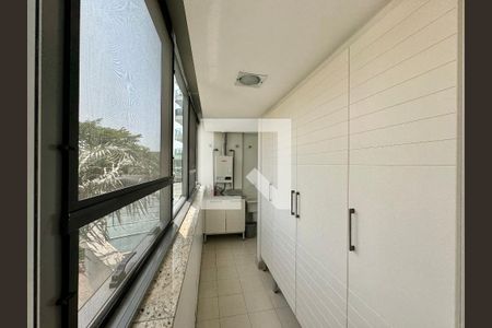 Apartamento à venda com 220m², 4 quartos e 3 vagasÁrea de Serviço