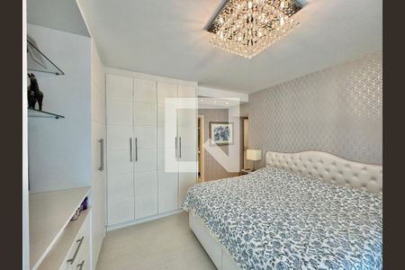 Apartamento à venda com 220m², 4 quartos e 3 vagasSuíte 1