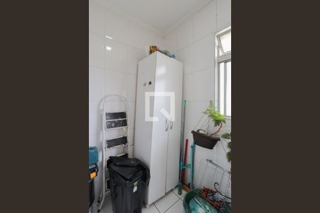 Apartamento à venda com 72m², 2 quartos e 1 vaga Apartamento à venda com 72m², 2 quartos e 1 vagaÁrea de serviço