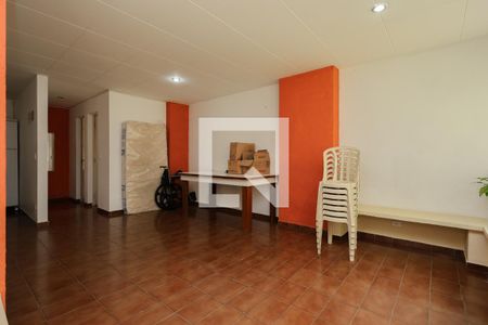 Apartamento à venda com 72m², 2 quartos e 1 vaga Apartamento à venda com 72m², 2 quartos e 1 vagaÁrea comum - Salão de festas