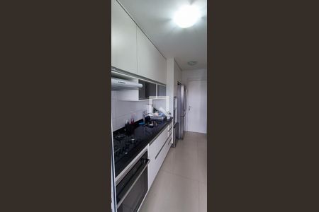 Apartamento à venda com 92m², 2 quartos e 2 vagasCozinha