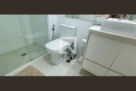 Banheiro de apartamento à venda com 2 quartos, 92m² em Jardim Vazani, São Paulo