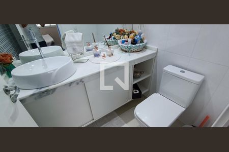 Apartamento à venda com 92m², 2 quartos e 2 vagasBanheiro