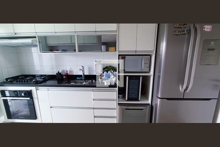 Apartamento à venda com 92m², 2 quartos e 2 vagasCozinha