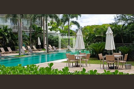 Apartamento à venda com 92m², 2 quartos e 2 vagasÁrea comum - Piscina