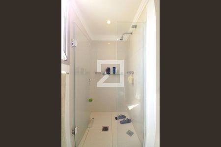 Apartamento à venda com 240m², 3 quartos e 2 vagasBanheiro da Suíte