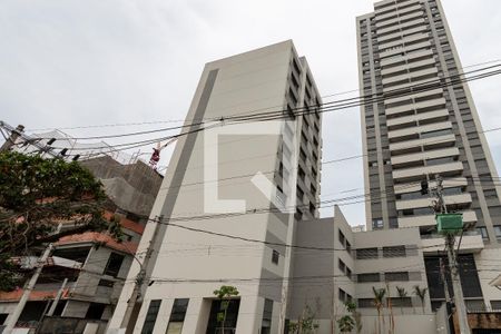 Studio para alugar com 28m², 1 quarto e sem vaga Studio para alugar com 28m², 1 quarto e sem vagaFachada