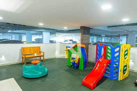 Apartamento à venda com 120m², 3 quartos e 1 vaga Apartamento à venda com 120m², 3 quartos e 1 vagaÁrea comum