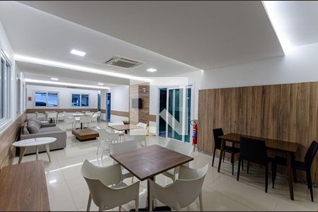 Apartamento à venda com 120m², 3 quartos e 1 vaga Apartamento à venda com 120m², 3 quartos e 1 vagaÁrea comum