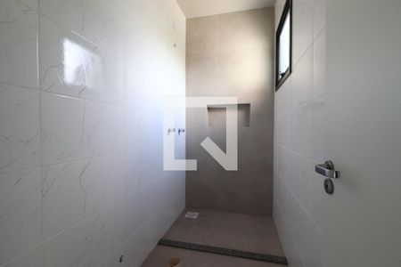 Casa à venda com 112m², 3 quartos e 2 vagasBanheiro