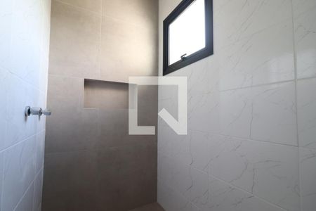 Casa à venda com 112m², 3 quartos e 2 vagasBanheiro