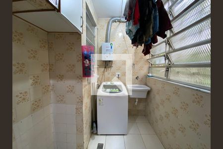 Apartamento à venda com 65m², 2 quartos e 1 vagaÁrea de Serviço