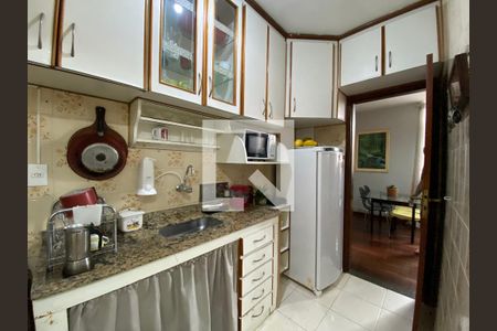 Apartamento à venda com 65m², 2 quartos e 1 vagaCozinha