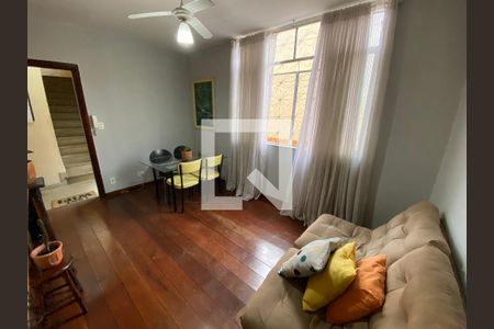 Apartamento à venda com 65m², 2 quartos e 1 vagaSala