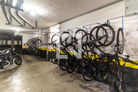 Studio à venda com 29m², 1 quarto e 1 vaga Studio à venda com 29m², 1 quarto e 1 vagaBicicletário