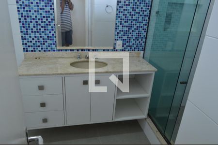 Casa à venda com 504m², 5 quartos e 3 vagasBanheiro da Suíte 2