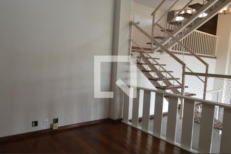 Casa à venda com 504m², 5 quartos e 3 vagasSaleta