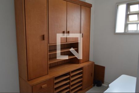 Casa à venda com 504m², 5 quartos e 3 vagasQuarto de Serviço