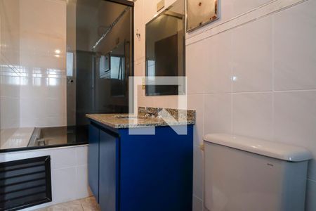 Apartamento à venda com 191m², 2 quartos e 2 vagasBanheiro da suíte