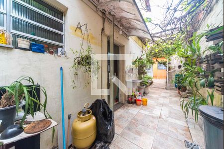 Casa à venda com 300m², 5 quartos e 1 vagaCorredor Externo