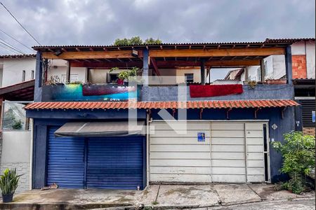 Casa à venda com 300m², 5 quartos e 1 vagaFachada