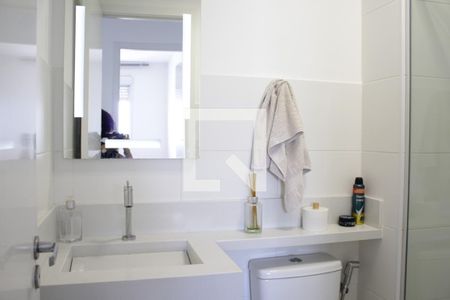 Banheiro de apartamento à venda com 2 quartos, 57m² em Belenzinho, São Paulo