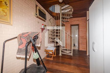 Casa à venda com 450m², 4 quartos e 2 vagasSegunda casa