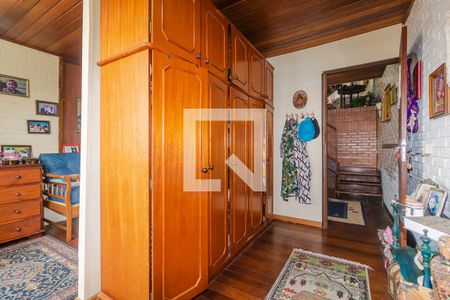 Casa à venda com 450m², 4 quartos e 2 vagasQuarto 2