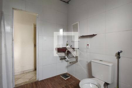 Casa à venda com 100m², 2 quartos e sem vagaBanheiro