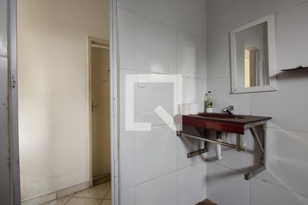 Casa à venda com 100m², 2 quartos e sem vagaBanheiro