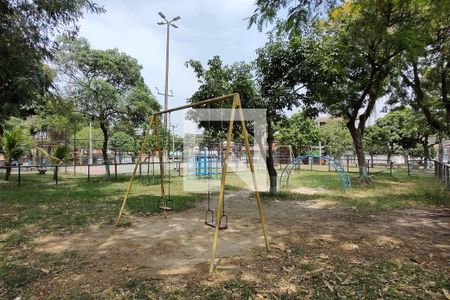 Casa à venda com 100m², 2 quartos e sem vagaÁrea comum - Playground