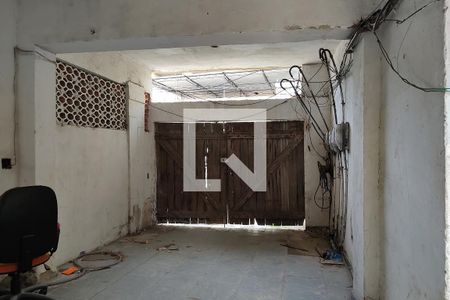 Casa à venda com 100m², 2 quartos e sem vagaGaragem