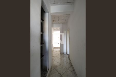 Casa à venda com 100m², 2 quartos e sem vagaCorredor