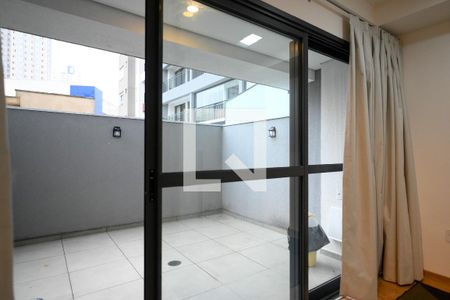 Apartamento para alugar com 37m², 1 quarto e sem vagaVaranda