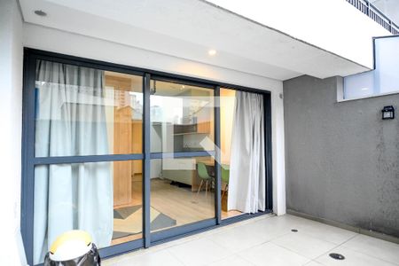 Apartamento para alugar com 37m², 1 quarto e sem vagaVaranda