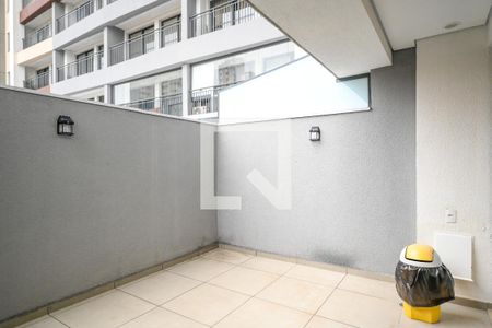 Apartamento para alugar com 37m², 1 quarto e sem vagaVaranda