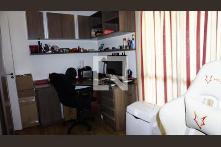 Apartamento à venda com 160m², 3 quartos e 2 vagasQuarto / Escritório