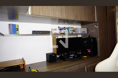 Apartamento à venda com 160m², 3 quartos e 2 vagasQuarto / Escritório