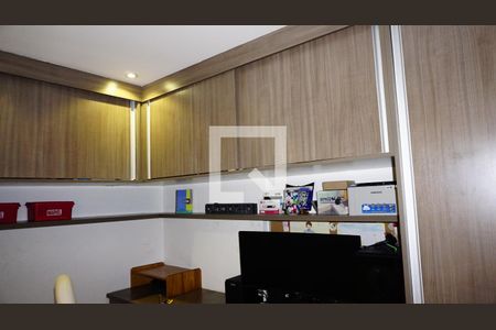 Apartamento à venda com 160m², 3 quartos e 2 vagasQuarto / Escritório