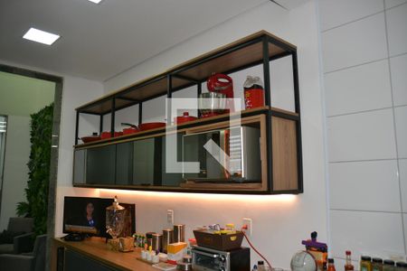 Casa à venda com 435m², 4 quartos e 8 vagasCozinha