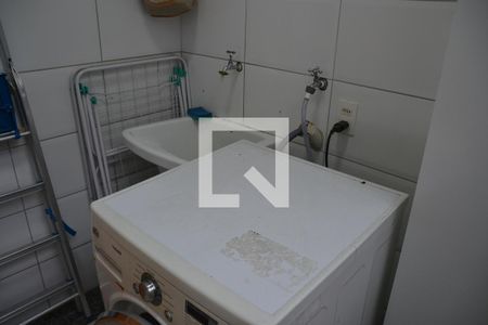 Casa à venda com 435m², 4 quartos e 8 vagasÁrea de Serviço