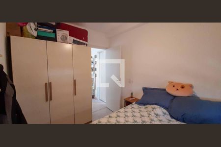 Quarto de apartamento à venda com 1 quarto, 30m² em Km 18, Osasco