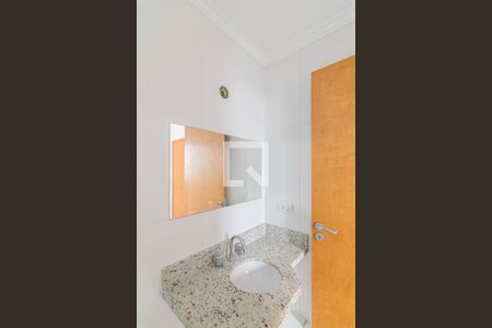 Apartamento à venda com 62m², 2 quartos e 2 vagasBanheiro da Suite