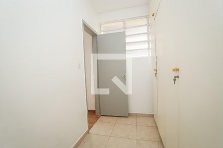 Apartamento para alugar com 78m², 2 quartos e sem vagaQuarto de Serviço