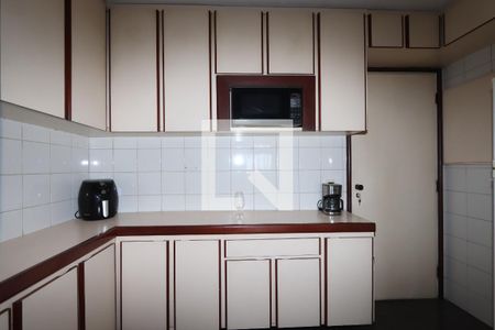 Apartamento para alugar com 170m², 3 quartos e 2 vagasCozinha