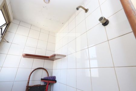 Apartamento para alugar com 170m², 3 quartos e 2 vagasBanheiro de serviço
