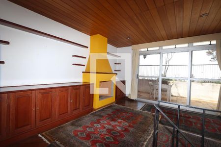 Apartamento para alugar com 170m², 3 quartos e 2 vagasCobertura - sala da lareira