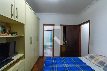 Apartamento à venda com 228m², 3 quartos e 2 vagasSuíte 1